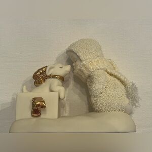 Department 56 Puppy Kisses